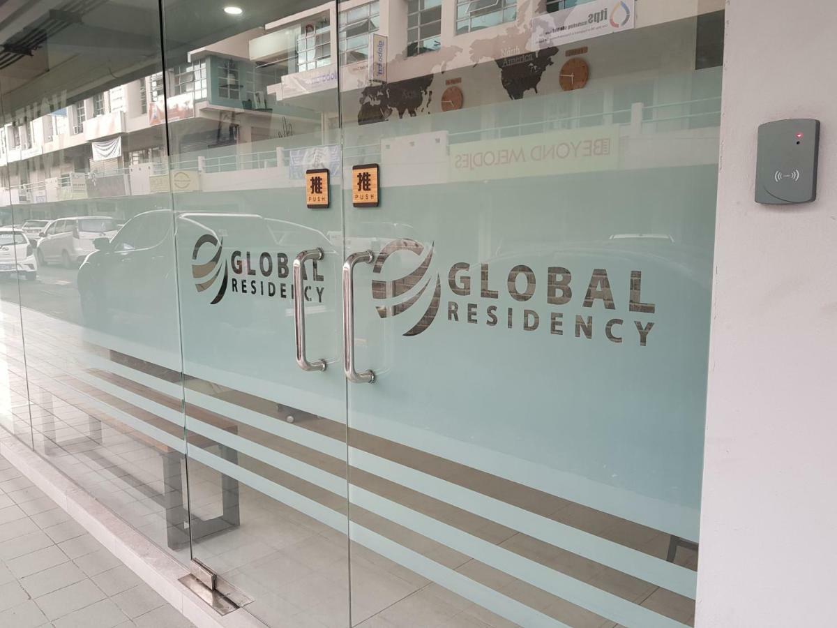 Global Residency Hotel Kota Kinabalu Exterior foto